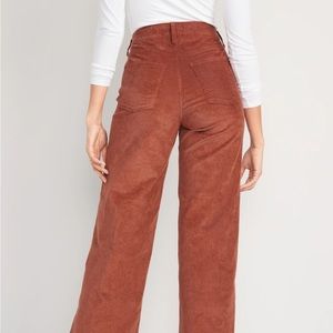 One pair RUST size 2